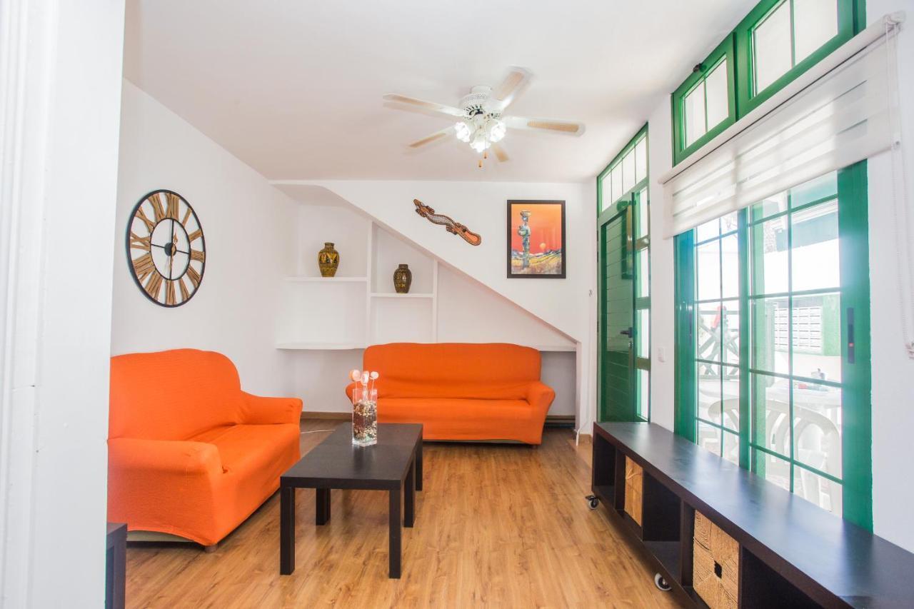 Apartamentos Haria En Puerto Del Carmen Тиас Экстерьер фото